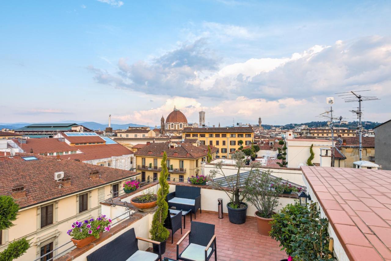 Hotel Annabella Roof Terrace ฟลอเรนซ์ ภายนอก รูปภาพ
