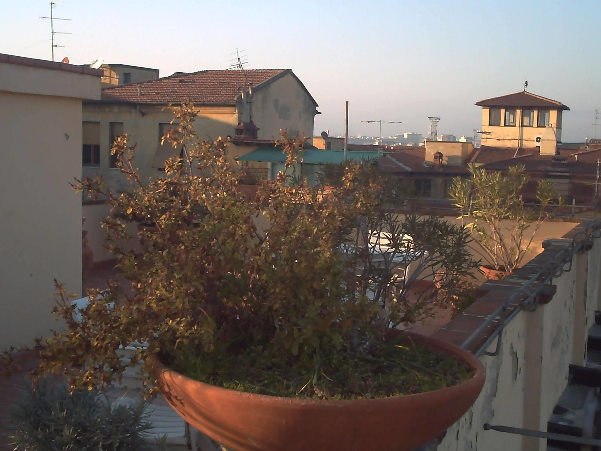 Hotel Annabella Roof Terrace ฟลอเรนซ์ ภายนอก รูปภาพ